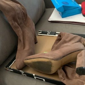 High heel boots